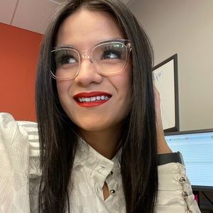 Meet your Posher, Maritza